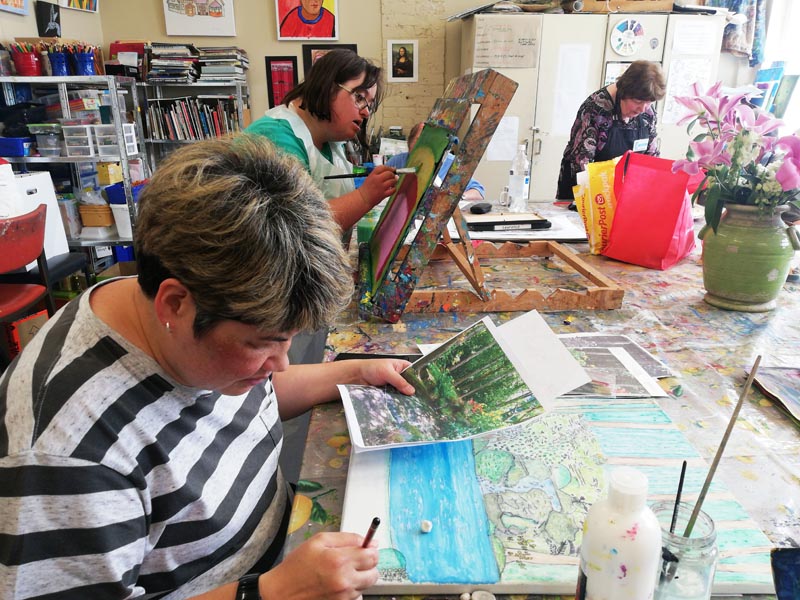 C.S. Art members at work