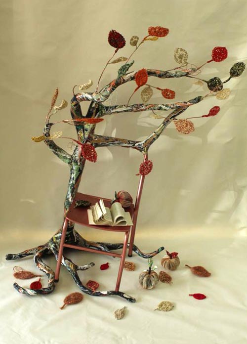 The poetry tree sculpture