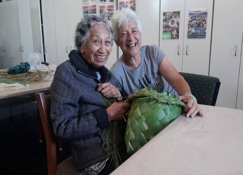 Two weavers at Te Whare Toi o Ngaruawahia - Twin Rivers Community Centre