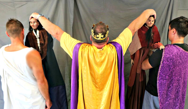 Men in Auckland Prison perform Puppet Antigone