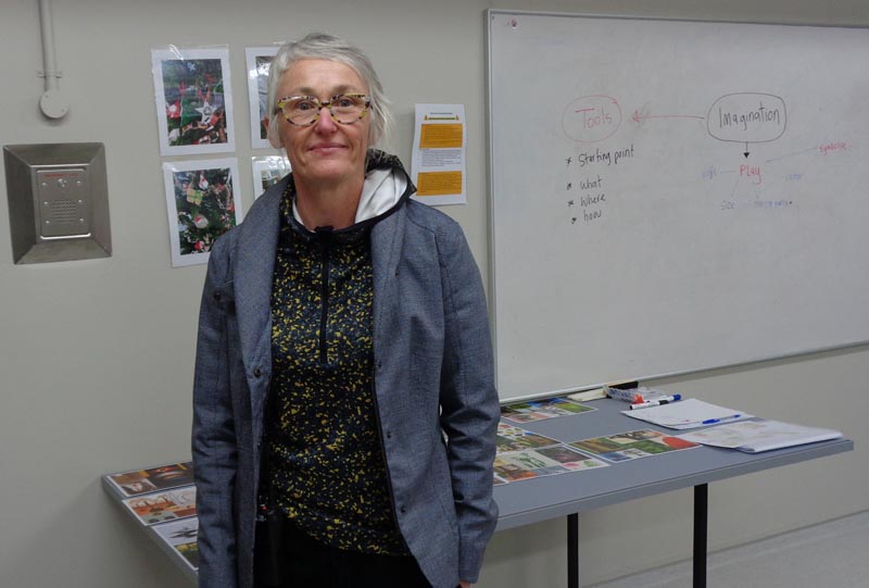 Kiri Scott, founder of Thinkit, in Invercargill Prison  