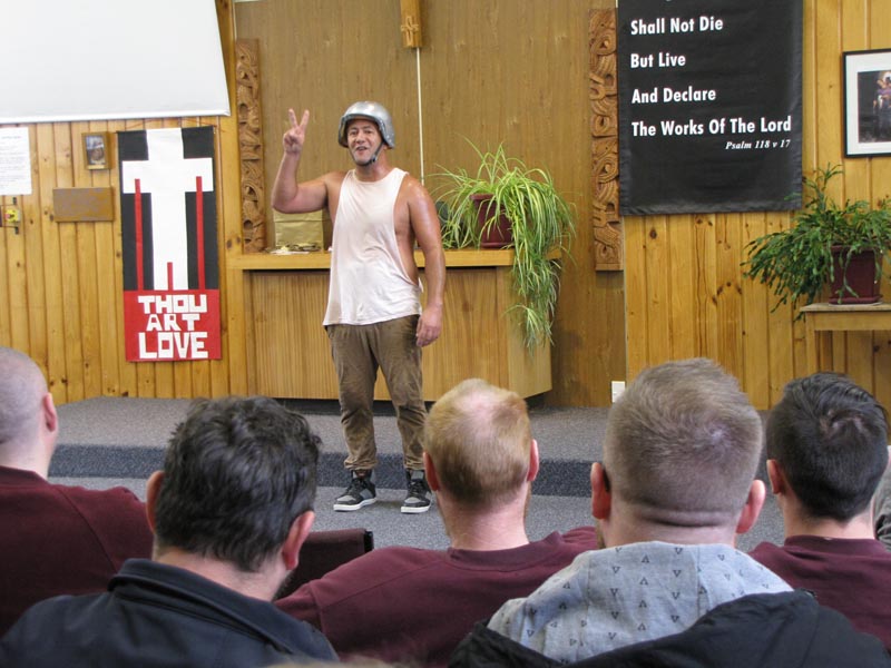 Rob Mokoraka performs in Invercargill Prison 2019