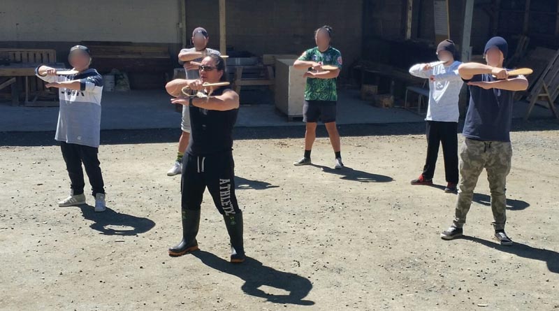 Rue-Jade Morgan working with participants in his Te Hokai Manea Tipuna programme