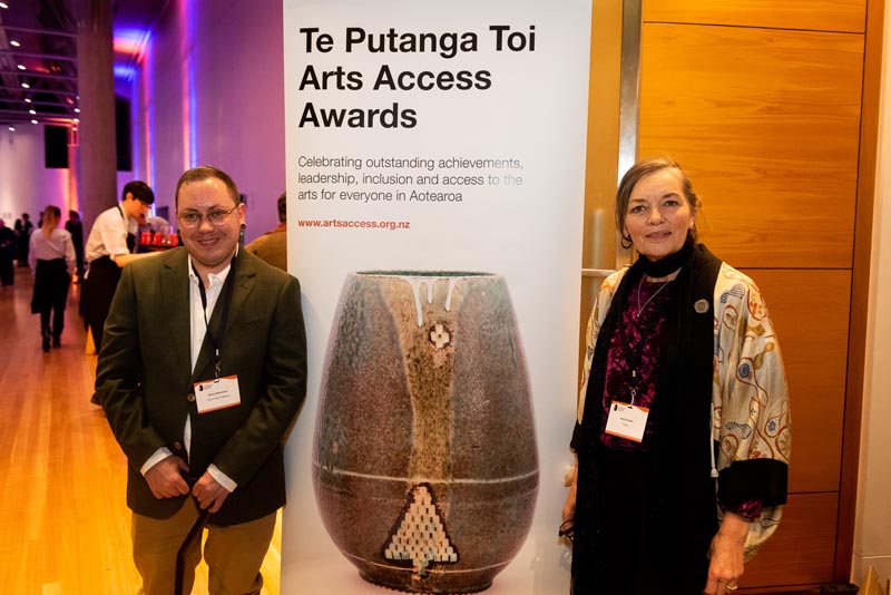 Stace Robertson, Arts Access Aotearoa, and Hedy Ankers, trophy maker, at Te Putanga Toi Arts Access Awards 2021