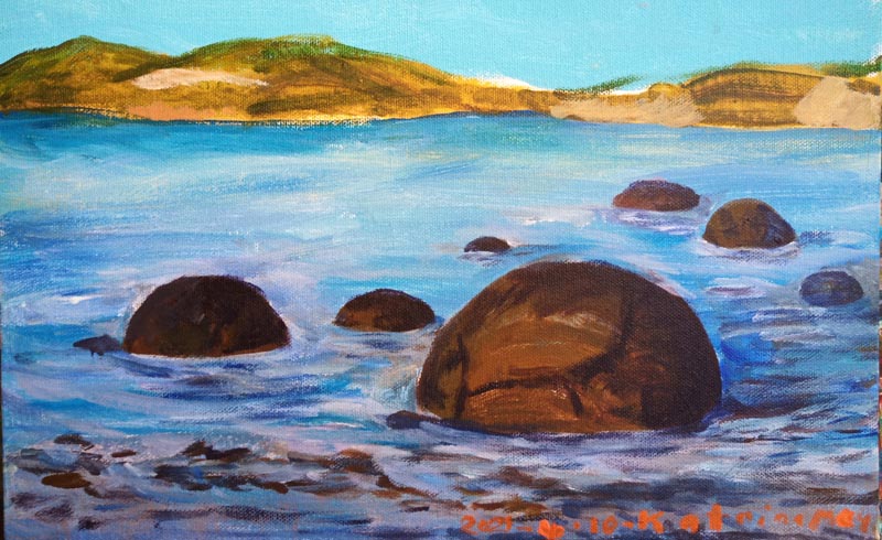 Moraki Boulders by Art For Life artist Katrina Mou