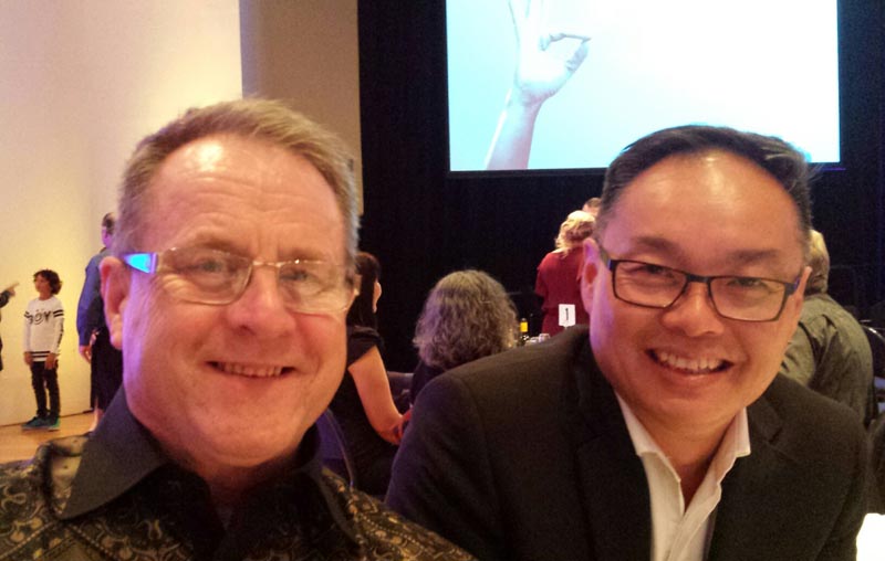 Richard Benge, Arts Access Aotearoa, with David Lee, Wellington City Councillor, at the NZSL Awards 2016
