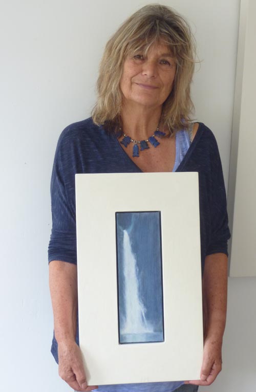 Gerda Leenards with Dusky Waterfall, 2014, acrylic on canvas, 31x10cm 